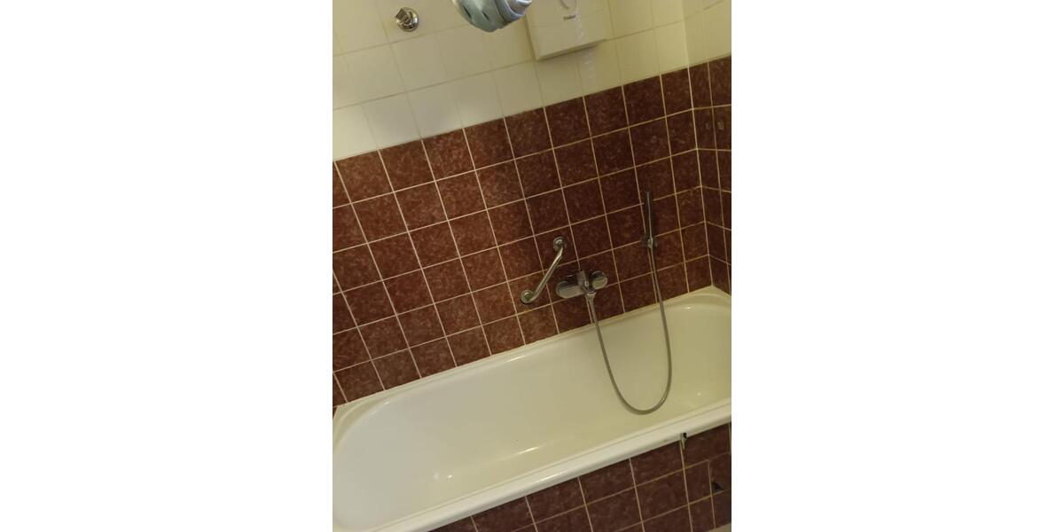 Dachgeschoßwohnung Elsdorf - 1 Zimmer, 37 m&sup2;, 450&euro; | Angebot:26613485