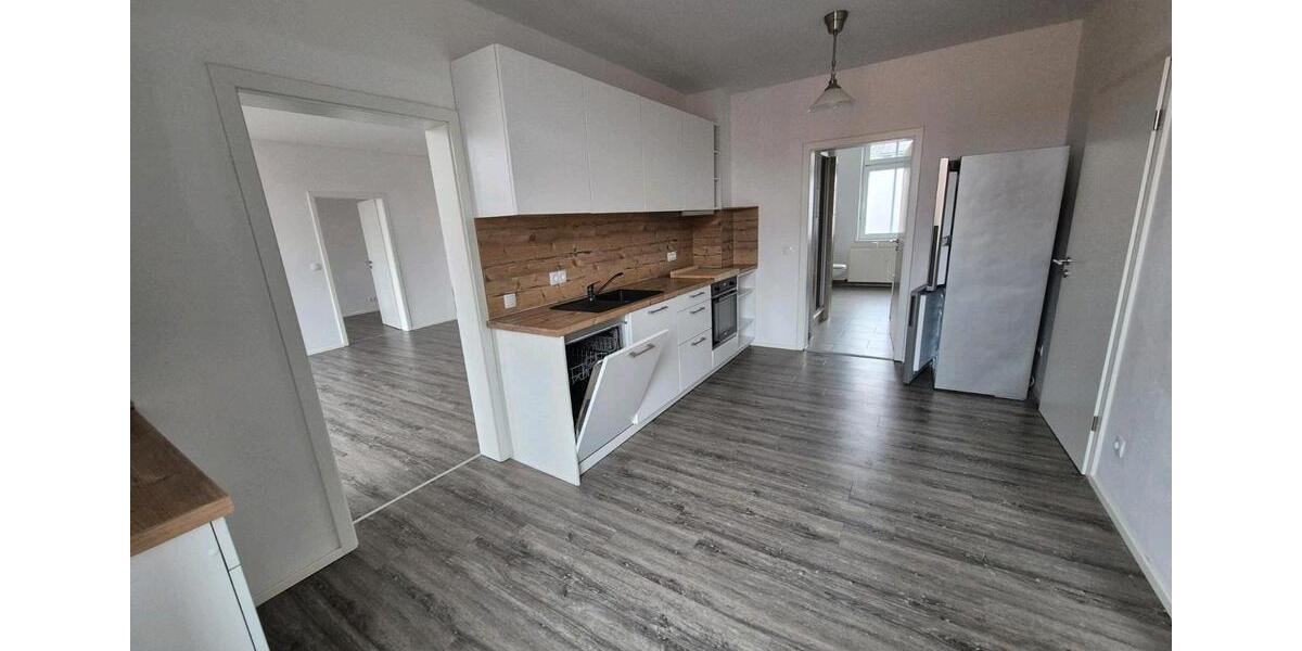 Etagenwohnung Wustrow (Wendland) - 4 Zimmer, 114 m&sup2;, 800&euro; | Angebot:24637462