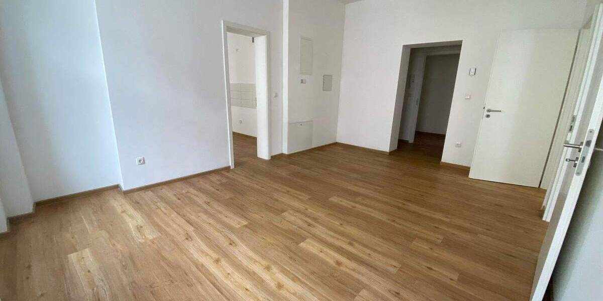 Etagenwohnung Stralsund Tribseer - 5 Zimmer, 110 m&sup2;, 1.010&euro; | Angebot:26257581