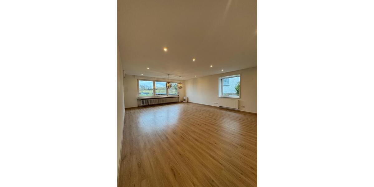 Einfamilienhaus Mayen - 6.5 Zimmer, 165 m&sup2;, 1.360&euro; | Angebot:24361846