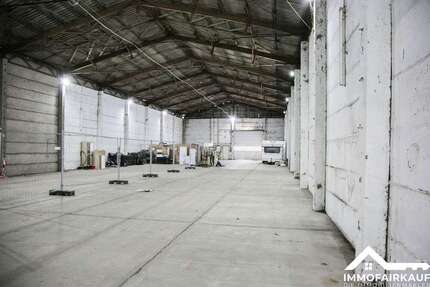 Halle in Magdeburg Ottersleben 1.200 € 400 m² zimmer