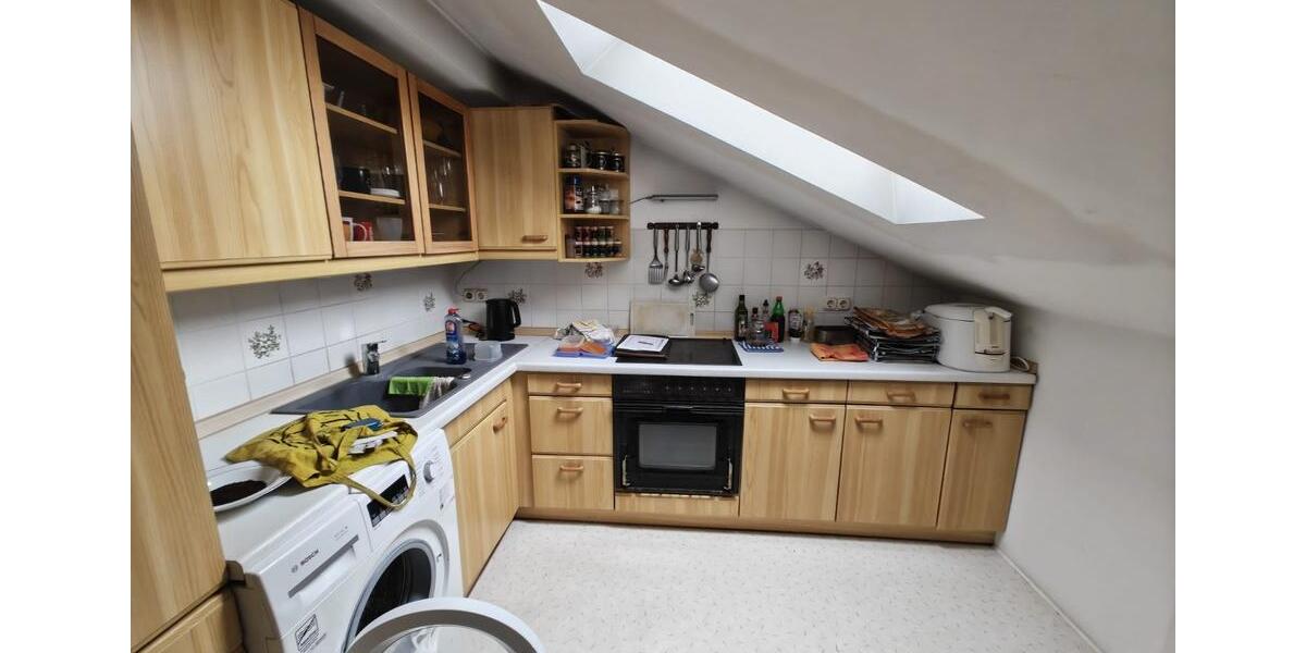 Dachgeschoßwohnung Traunreut Irsing - 3 Zimmer, 72 m&sup2;, 750&euro; | Angebot:25051998