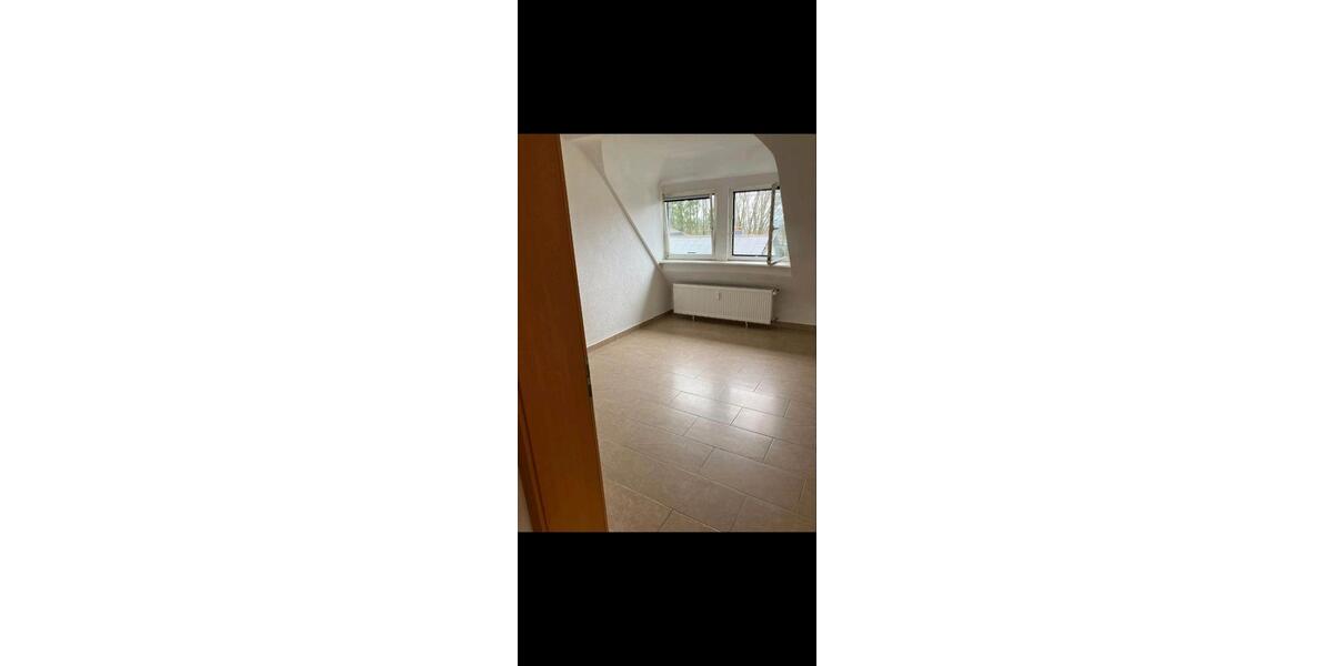 Etagenwohnung Riegelsberg - 2 Zimmer, 70 m&sup2;, 500&euro; | Angebot:25178393