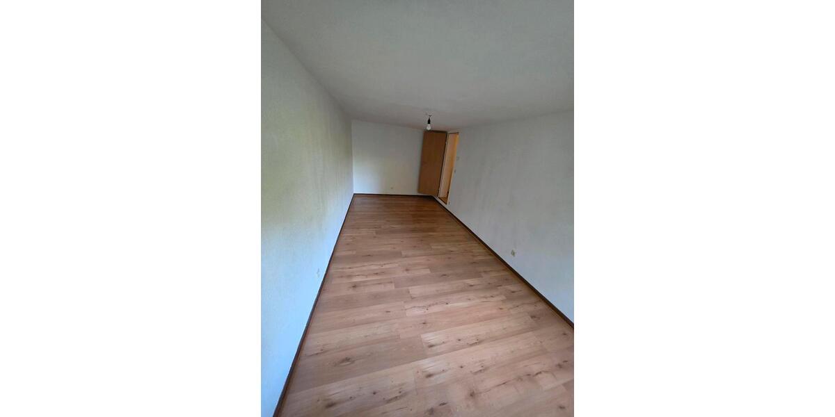 Erdgeschoßwohnung Königswinter - 3 Zimmer, 96 m&sup2;, 830&euro; | Angebot:24662299