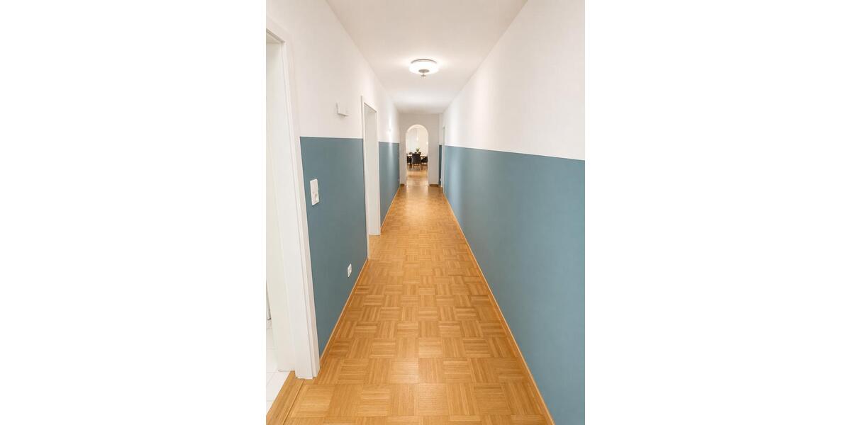 Hochparterre Laatzen - 4 Zimmer, 165 m&sup2;, 2.000&euro; | Angebot:26616525
