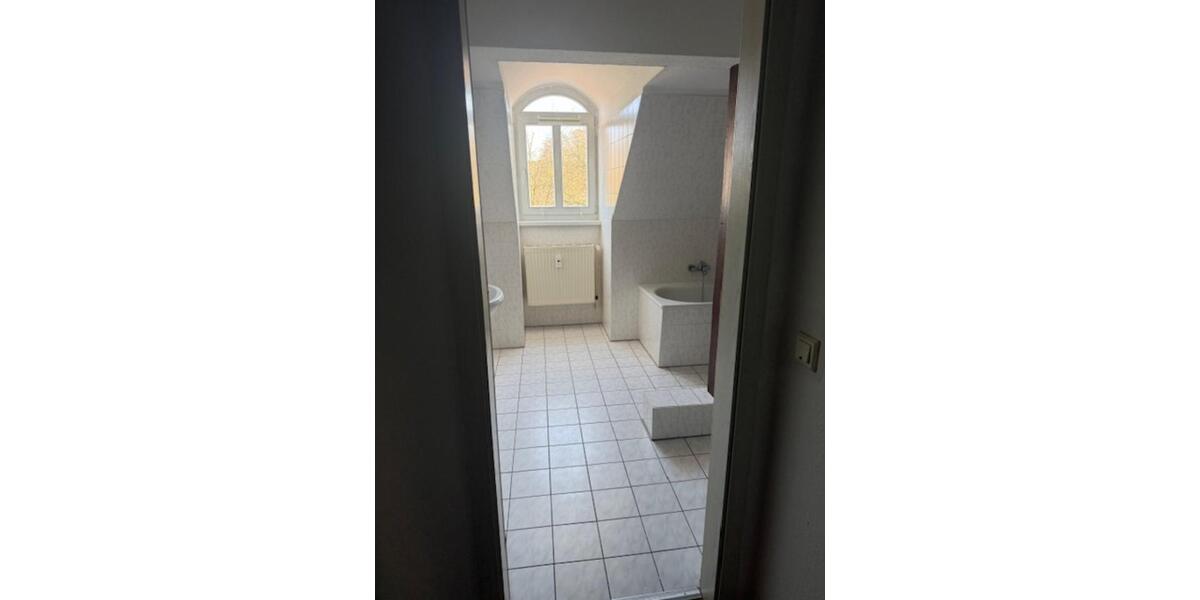 Dachgeschoßwohnung Pinnow - 2 Zimmer, 55 m&sup2;, 429&euro; | Angebot:25570521