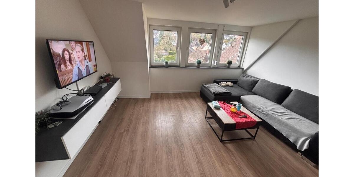 Dachgeschoßwohnung Betzdorf - 4 Zimmer, 80 m&sup2;, 700&euro; | Angebot:25651787