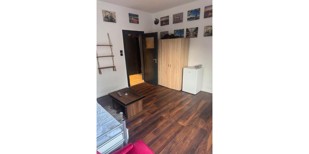 Etagenwohnung Mönchengladbach - 1 Zimmer, 20 m&sup2;, 490&euro; | Angebot:26593609
