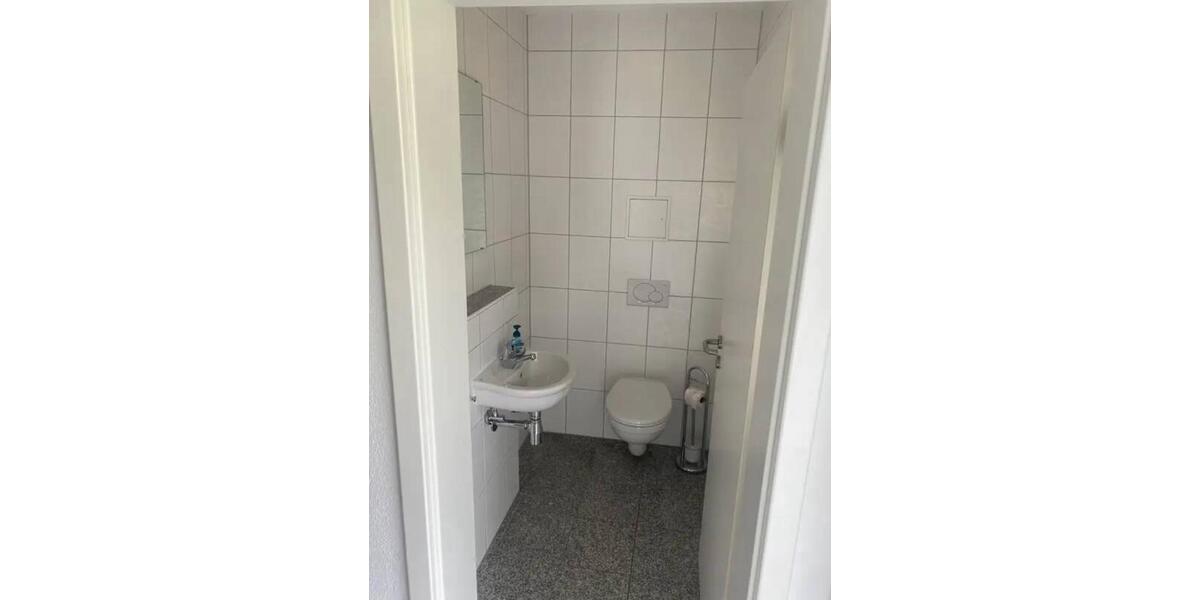Etagenwohnung Ingolstadt Friedrichshofen-Hollerstauden - 4 Zimmer, 95 m&sup2;, 1.575&euro; | Angebot:26603774