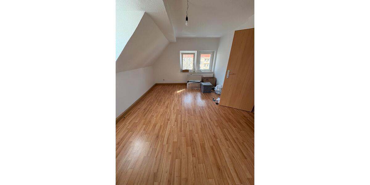 Dachgeschoßwohnung Schneeberg - 2 Zimmer, 48 m&sup2;, 348&euro; | Angebot:26265630