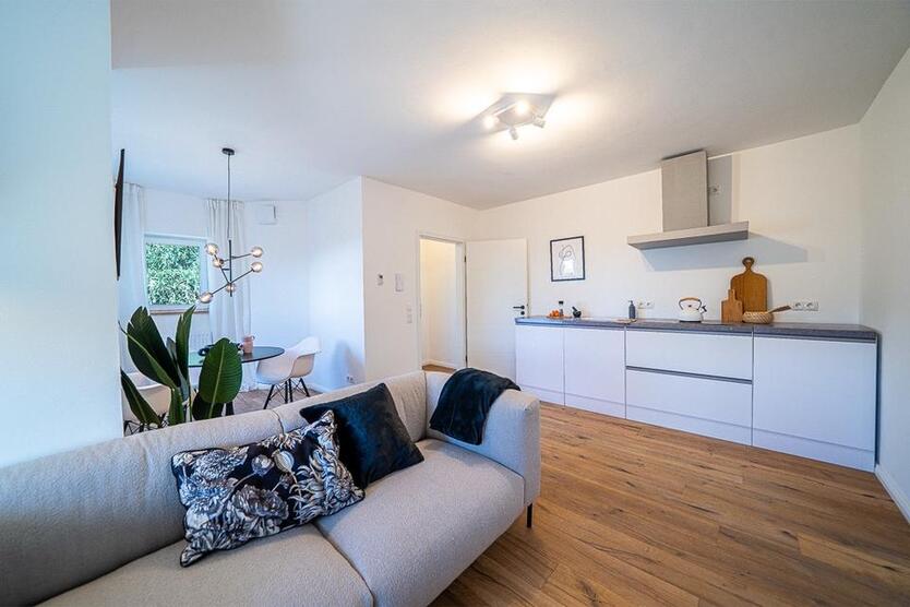 Erstbezug nach Sanierung! - 2-Zimmer Wohnung in Pfaffendorf!