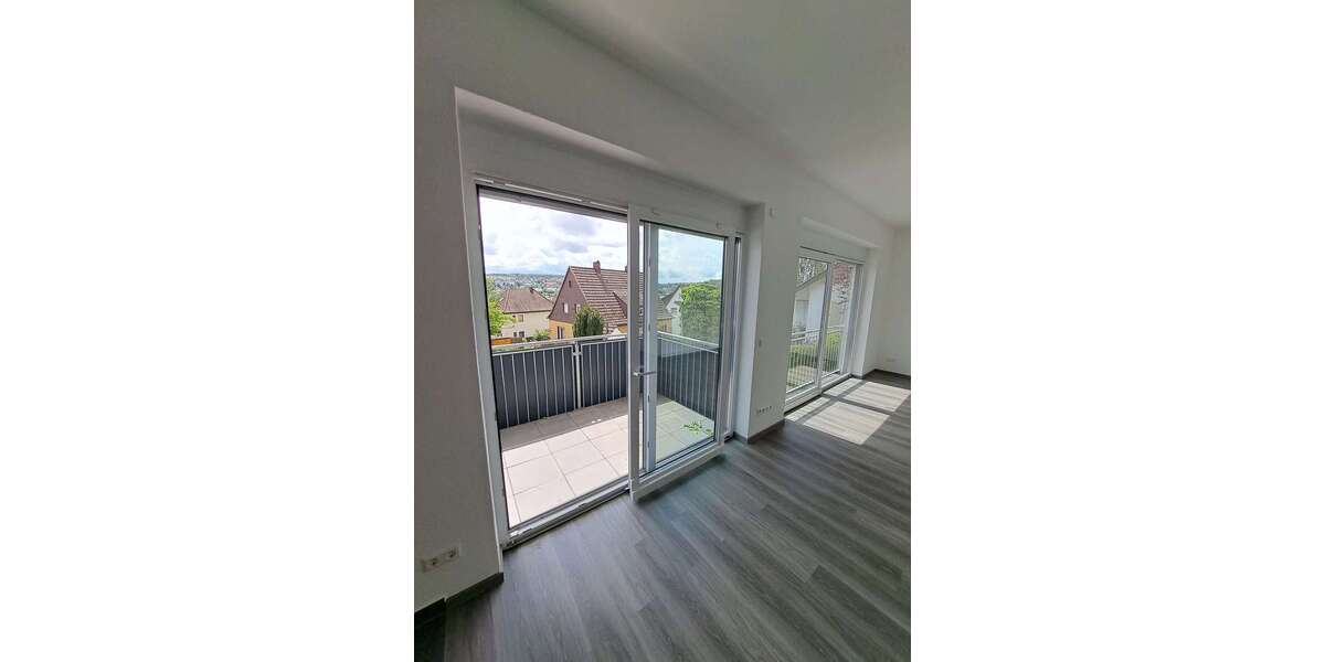Etagenwohnung Uhingen - 3 Zimmer, 90 m&sup2;, 1.260&euro; | Angebot:25137220