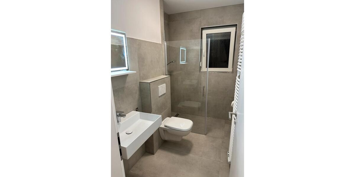 Wohnen auf Zeit Gütersloh Kattenstroth - 18 Zimmer, 400 m&sup2;, 22&euro; | Angebot:19155421