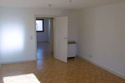 Wohnung Schwetzingen - 2 Zimmer, 65 m&sup2;, 600&euro; | Angebot:25401487