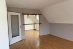 Dachgeschoßwohnung Waldbröl - 2.5 Zimmer, 70 m&sup2;, 450&euro; | Angebot:25867896