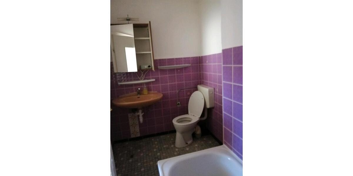 Etagenwohnung Schönsee - 3 Zimmer, 98 m&sup2;, 460&euro; | Angebot:26092314