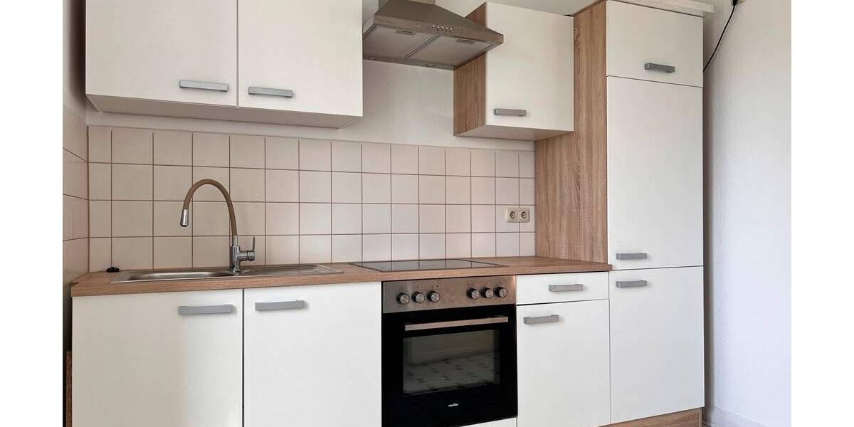 Etagenwohnung Plauen Reusa - 3 Zimmer, 64 m&sup2;, 354&euro; | Angebot:26388916