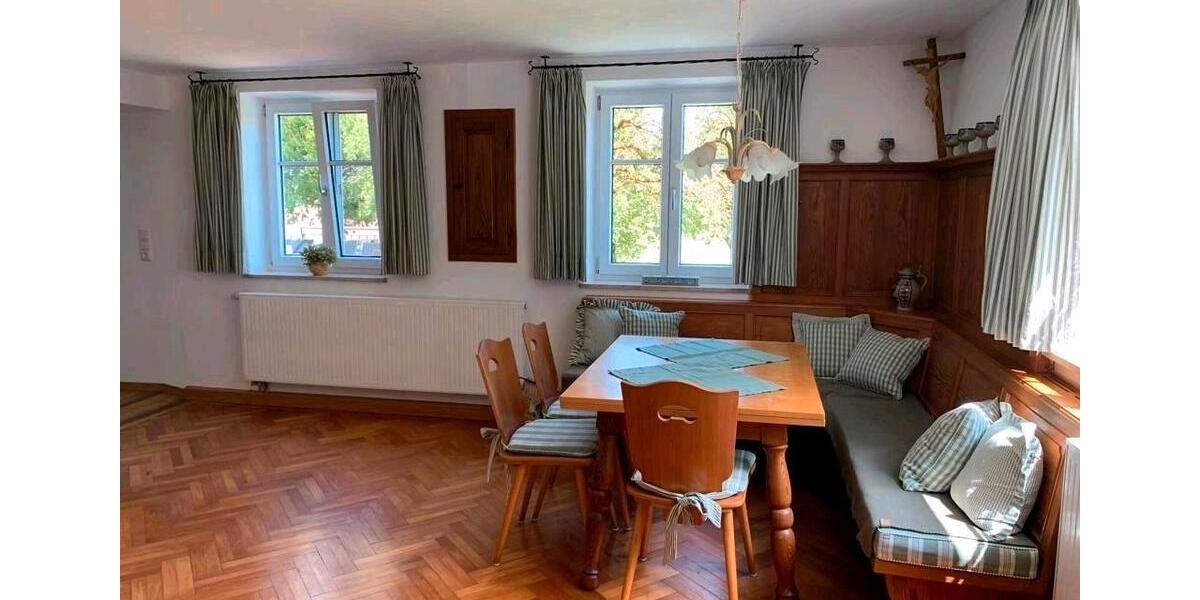 Wohnen auf Zeit Mindelheim - 9 Zimmer, 170 m&sup2;, 525&euro; | Angebot:26486196