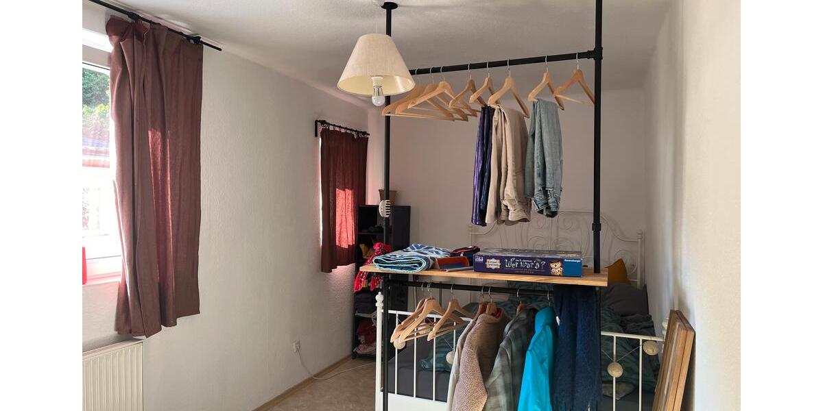 Schöne WG direkt an der Hochschule 1 zimmer