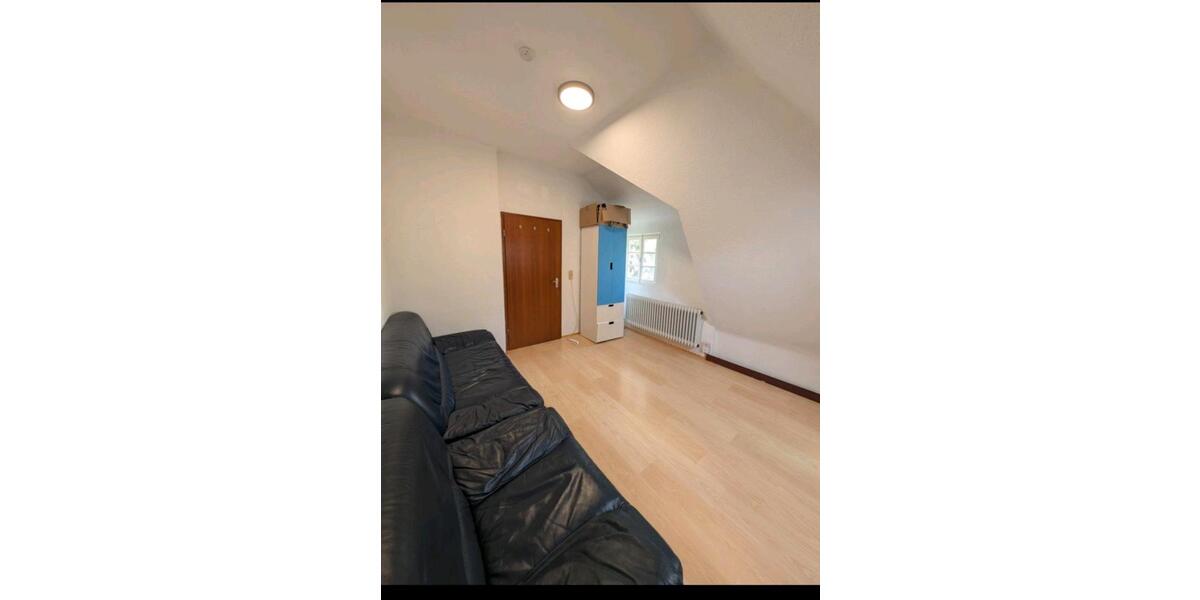 Wohnen auf Zeit Esslingen am Neckar - 1 Zimmer, 12 m&sup2;, 298&euro; | Angebot:25763100