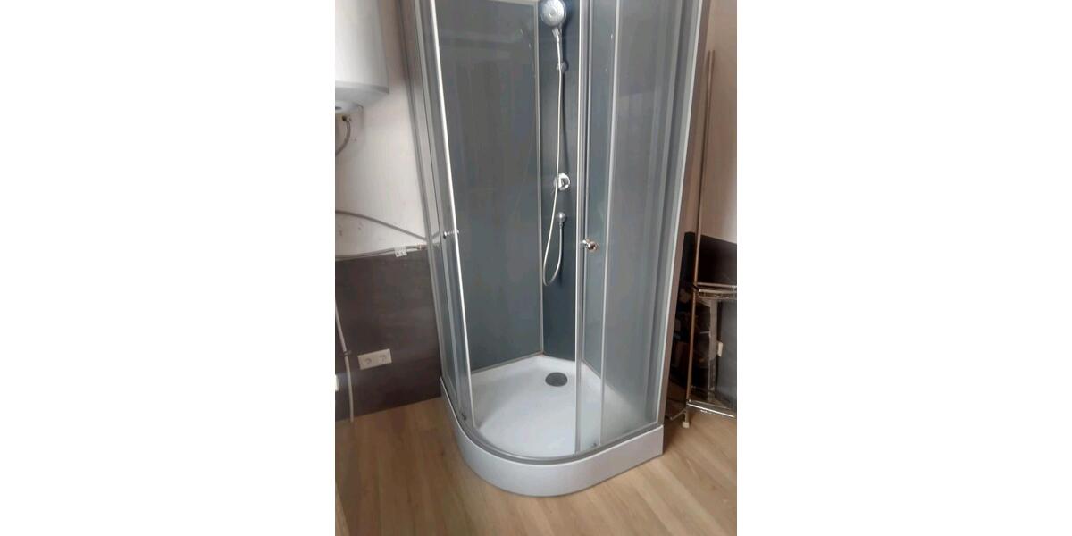 Dachgeschoßwohnung Neuental - 1 Zimmer, 77 m&sup2;, 700&euro; | Angebot:24706280