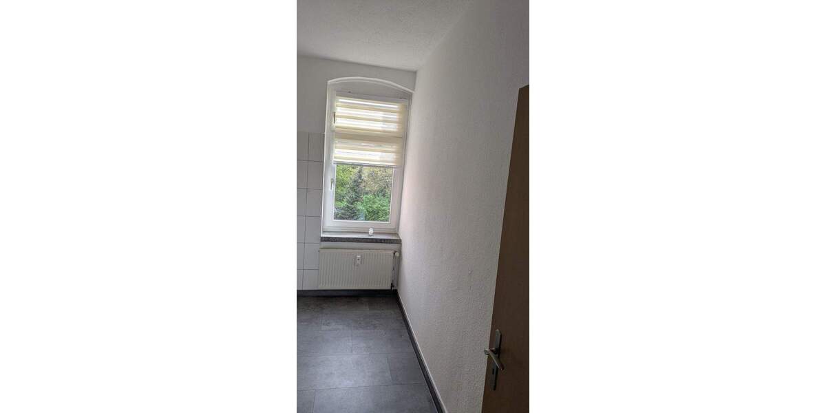 Etagenwohnung Weißenfels - 2 Zimmer, 65 m&sup2;, 450&euro; | Angebot:26544383