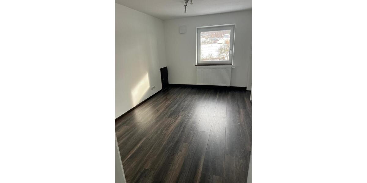 Etagenwohnung St. Johann - 3 Zimmer, 90 m&sup2;, 950&euro; | Angebot:26337341
