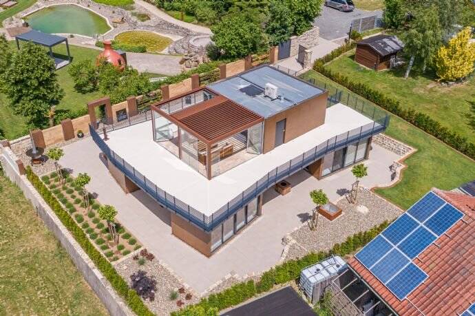 Gewerbeobjekt Ebensfeld - 1 Zimmer, 13 m&sup2;, 450&euro; | Angebot:22001727