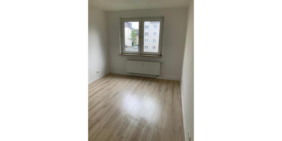 Etagenwohnung Wuppertal Gemarkung Langerfeld - 2 Zimmer, 43 m&sup2;, 369&euro; | Angebot:25131684