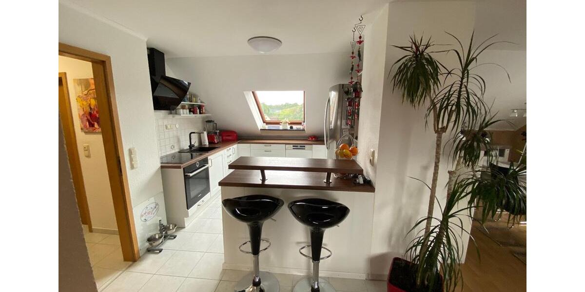 Dachgeschoßwohnung Burgthann - 4.5 Zimmer, 103 m&sup2;, 980&euro; | Angebot:25174904