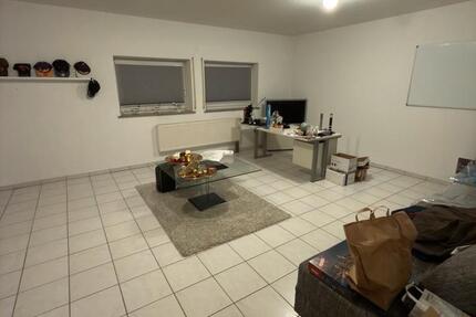 Zimmer in Troisdorf-Altenrath von Privat zu vermieten. zimmer