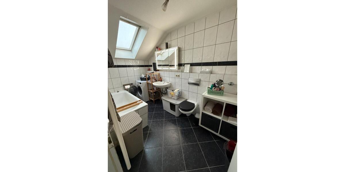 Dachgeschoßwohnung Brandenburg an der Havel - 2 Zimmer, 48 m&sup2;, 432&euro; | Angebot:26022790