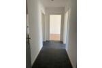 2 Zimmer - Wohnung Frisch Saniert! Mit Balkon