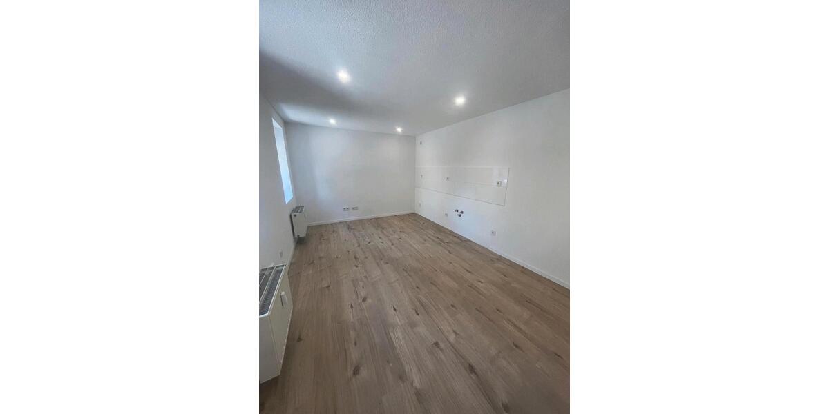 Etagenwohnung Zweibrücken - 2 Zimmer, 77 m&sup2;, 590&euro; | Angebot:24492837