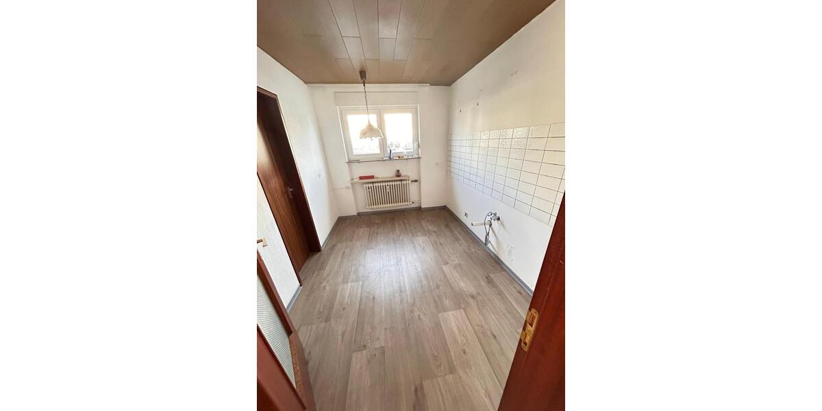 Erdgeschoßwohnung Heimsheim - 3 Zimmer, 99 m&sup2;, 1.250&euro; | Angebot:24550363
