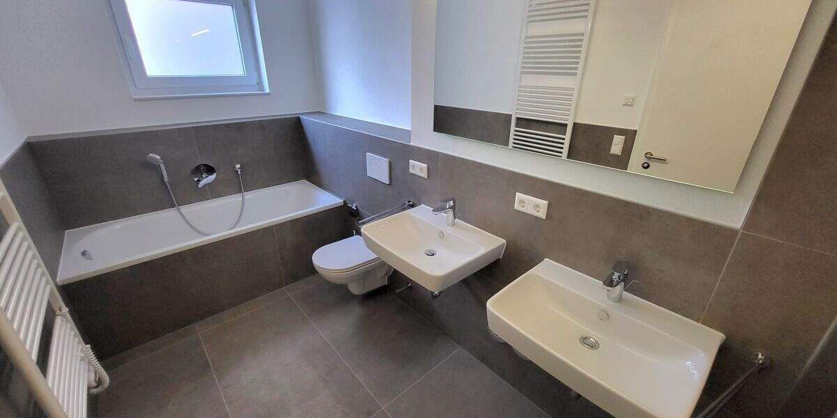 Etagenwohnung Neu-Ulm Burlafingen - 3 Zimmer, 89 m&sup2;, 1.355&euro; | Angebot:24807460