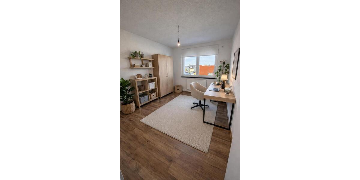 Etagenwohnung Hettstedt - 4 Zimmer, 72 m&sup2;, 645&euro; | Angebot:26001642