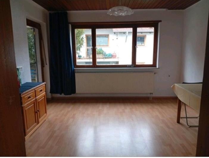 Erdgeschoßwohnung Blieskastel - 4 Zimmer, 80 m&sup2;, 770&euro; | Angebot:24868972