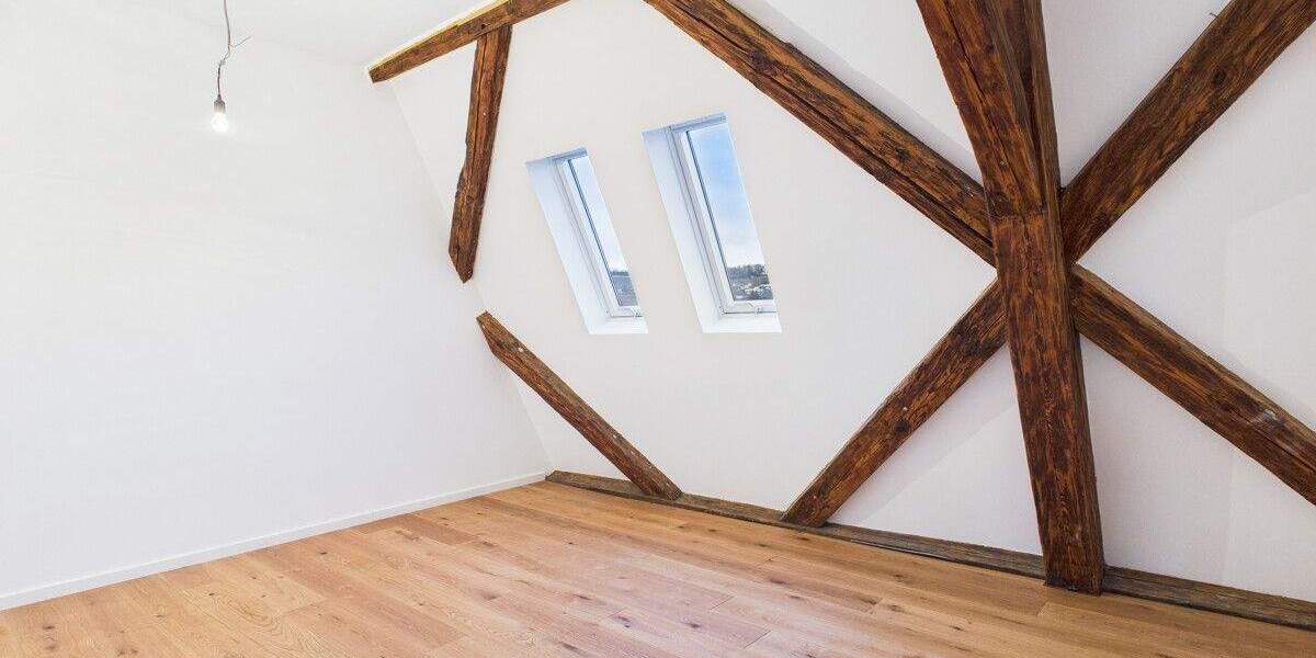 Einfamilienhaus Veitshöchheim - 7 Zimmer, 178 m&sup2;, 2.250&euro; | Angebot:24423420