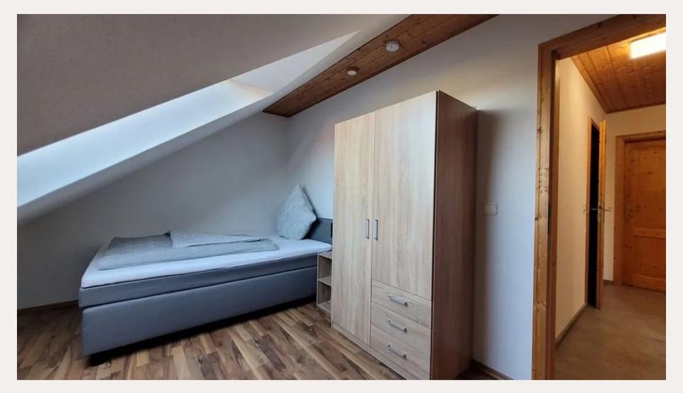 Schöne große FerienwohnungMonteurswohnung in Stanmheim 3 zimmer