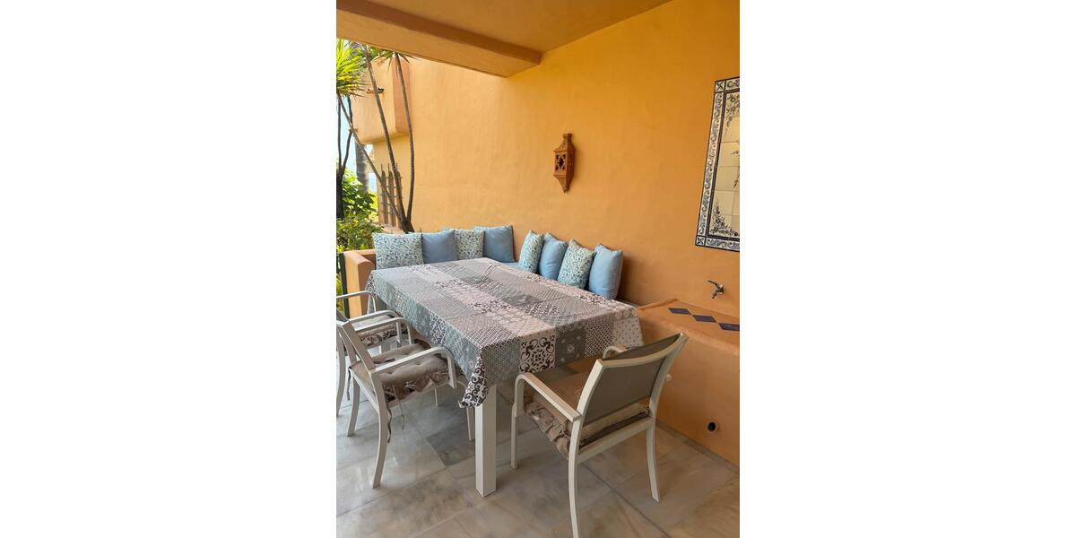 Terrassenwohnung Grünwald - 3 Zimmer, 120 m&sup2;, 1.800&euro; | Angebot:24509608