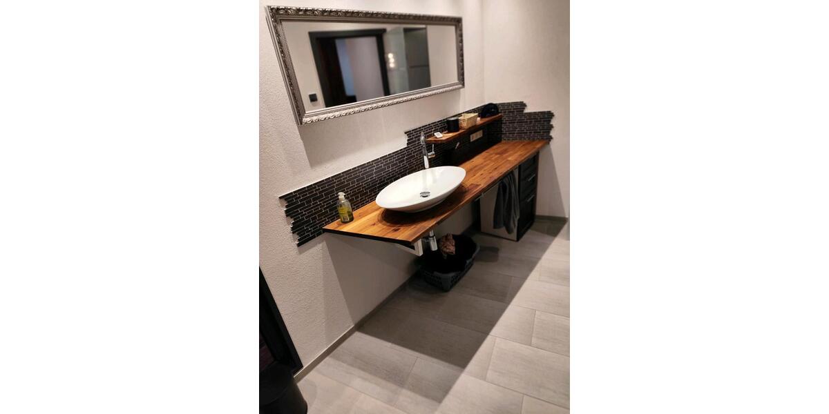 Erdgeschoßwohnung Hechingen - 3 Zimmer, 75 m&sup2;, 1.000&euro; | Angebot:24714852