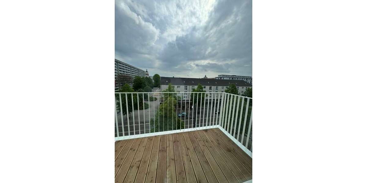 Etagenwohnung Dessau - 4 Zimmer, 56 m&sup2;, 590&euro; | Angebot:26806831
