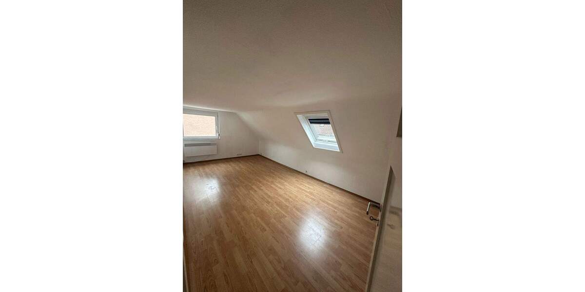 Doppelhaushälfte Stuttgart Vaihingen - 5 Zimmer, 128 m&sup2;, 1.750&euro; | Angebot:25168204