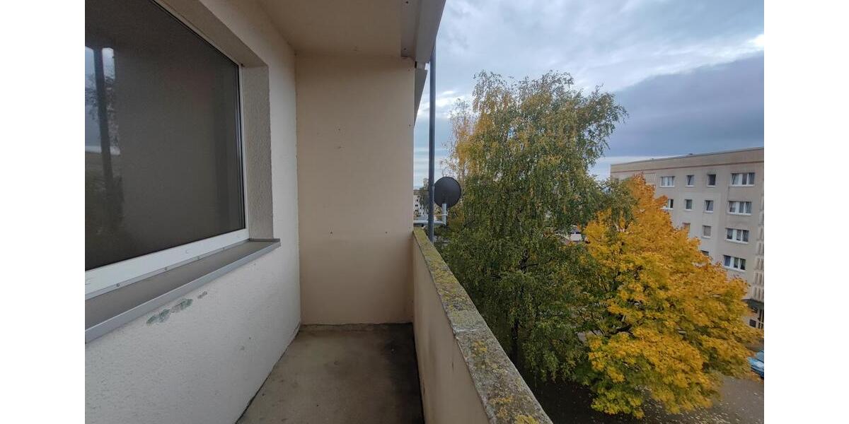 Erdgeschoßwohnung Sangerhausen - 3 Zimmer, 60 m&sup2;, 329&euro; | Angebot:25215472