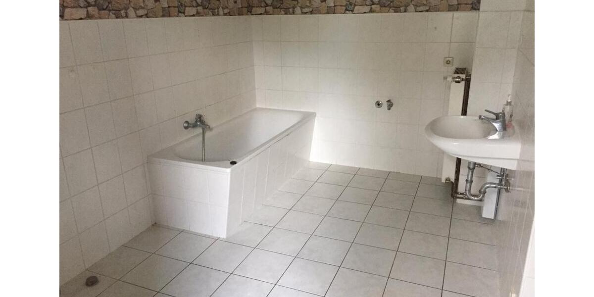 Etagenwohnung Templin - 3 Zimmer, 105 m&sup2;, 897&euro; | Angebot:27634345