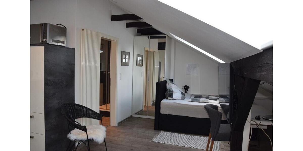 Dachgeschoßwohnung Bremen - 1 Zimmer, 40 m&sup2;, 790&euro; | Angebot:26476162