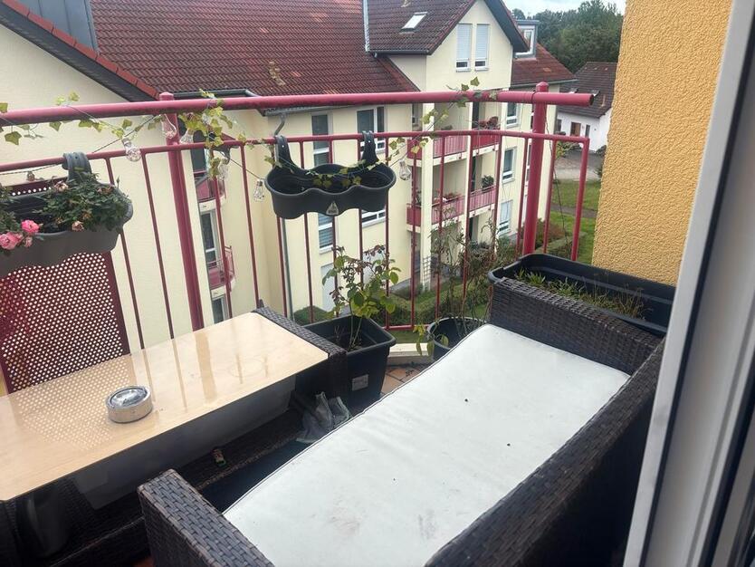 Helle Zwei-Raum Dachgeschoss Wohnung in Schwarzheide