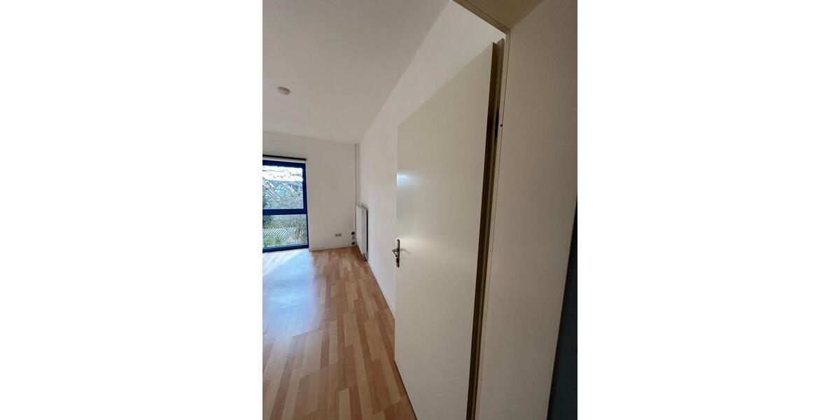 Wohnen auf Zeit Lüneburg - 14 Zimmer, 95 m&sup2;, 360&euro; | Angebot:26693080
