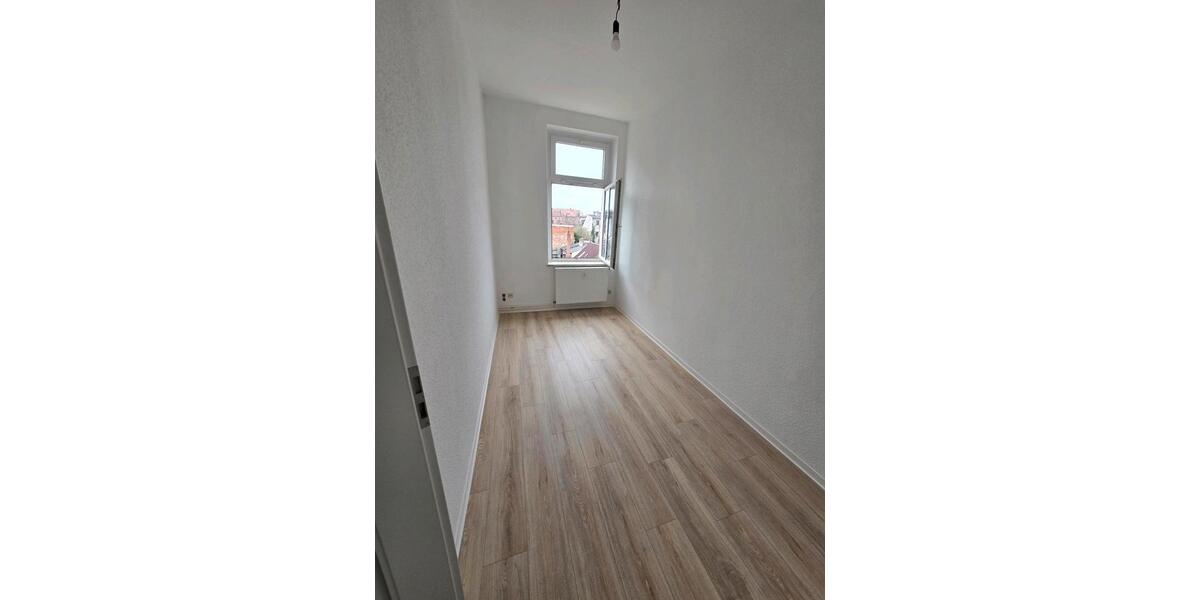 Etagenwohnung Burg - 4 Zimmer, 90 m&sup2;, 720&euro; | Angebot:25892804